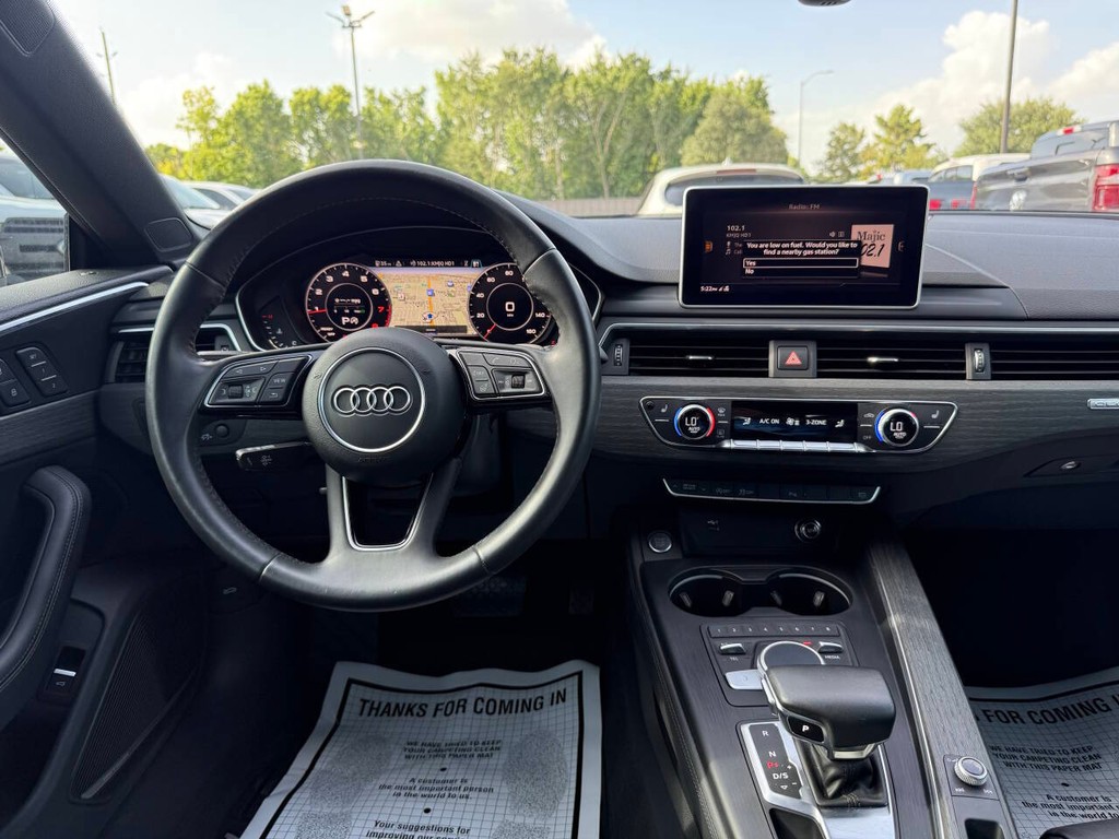 Audi A5 Sportback Vehicle Full-screen Gallery Image 21