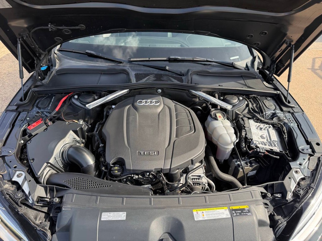 Audi A5 Sportback Vehicle Full-screen Gallery Image 36