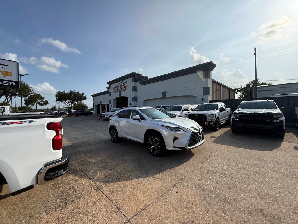 Lexus RX 350 Vehicle Full-screen Gallery Image 41
