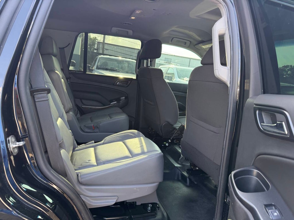 Chevrolet Tahoe Vehicle Full-screen Gallery Image 15