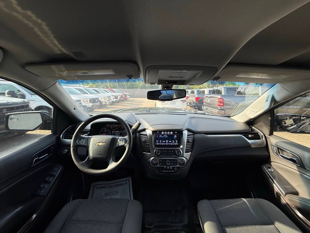 Chevrolet Tahoe Vehicle Full-screen Gallery Image 18