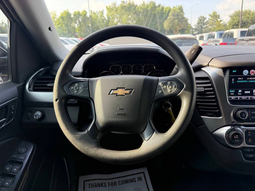 Chevrolet Tahoe Vehicle Full-screen Gallery Image 22