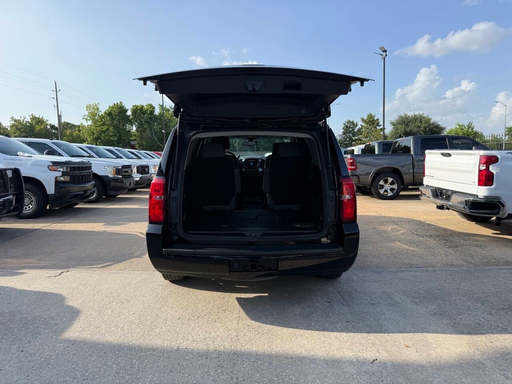 Chevrolet Tahoe Vehicle Full-screen Gallery Image 36