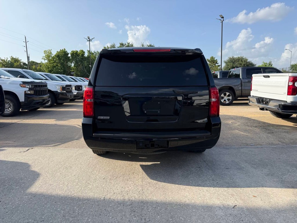 Chevrolet Tahoe Vehicle Full-screen Gallery Image 37