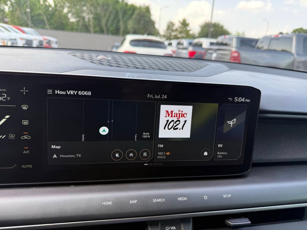 Kia EV9 Vehicle Full-screen Gallery Image 27