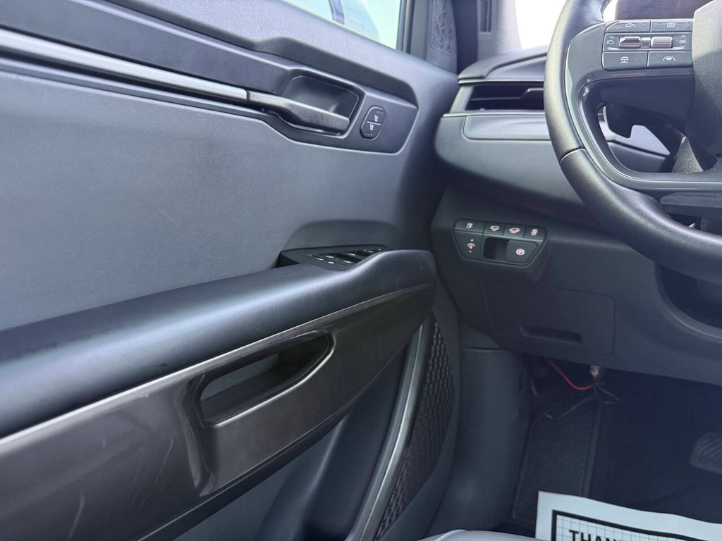 Kia EV9 Vehicle Full-screen Gallery Image 34