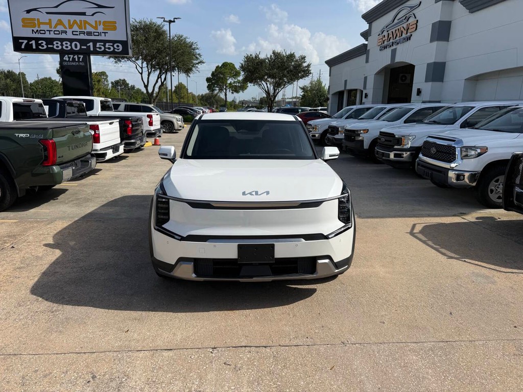 Kia EV9 Vehicle Full-screen Gallery Image 43