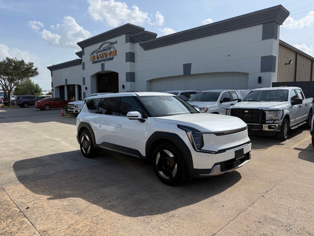 Kia EV9 Vehicle Full-screen Gallery Image 44