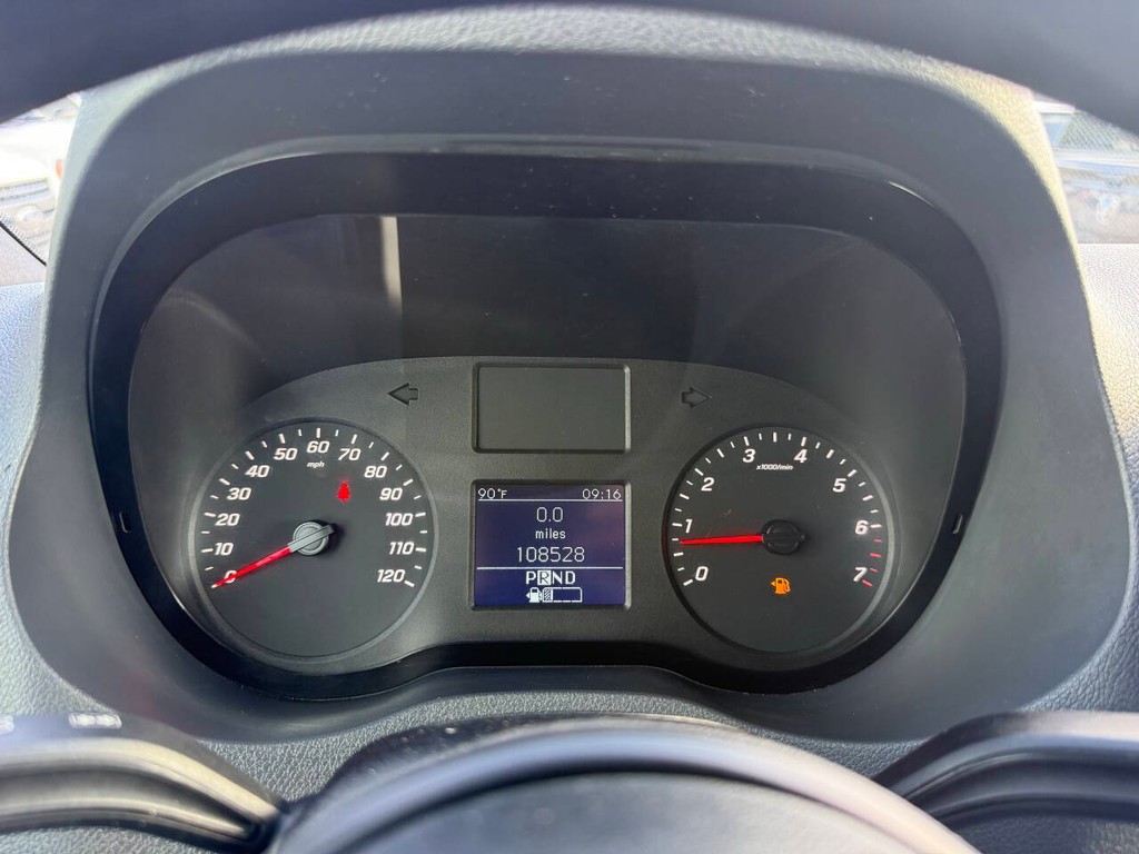 Mercedes-Benz Sprinter Vehicle Full-screen Gallery Image 27