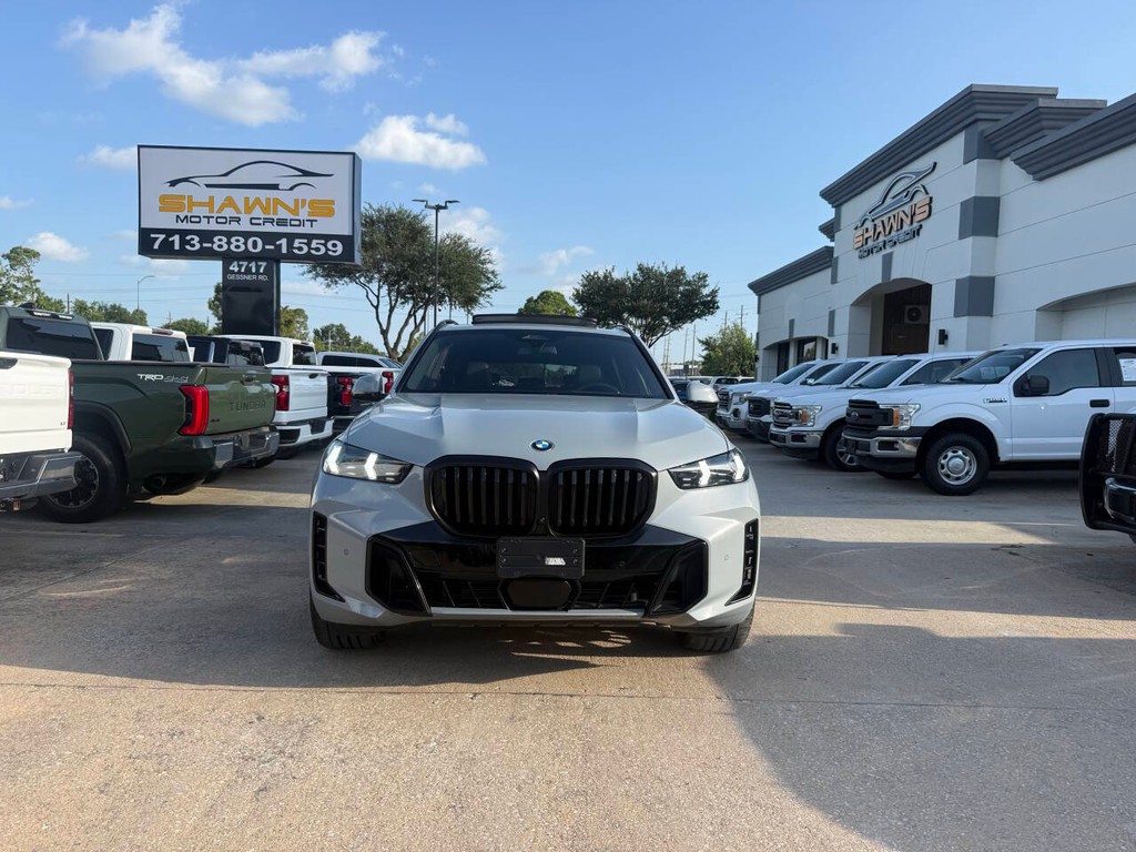BMW X5 Vehicle Full-screen Gallery Image 42