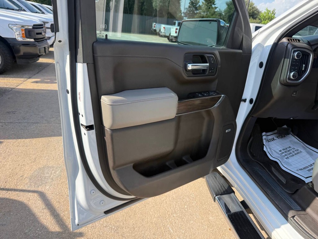 GMC Sierra 1500 Vehicle Full-screen Gallery Image 08
