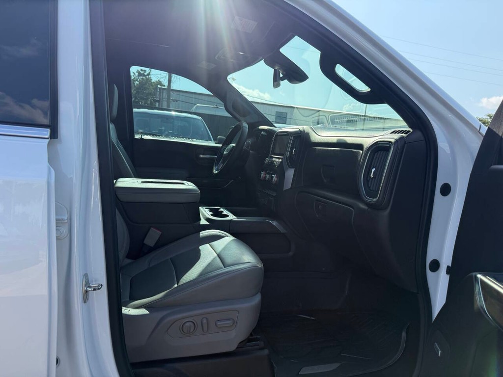 GMC Sierra 1500 Vehicle Full-screen Gallery Image 10