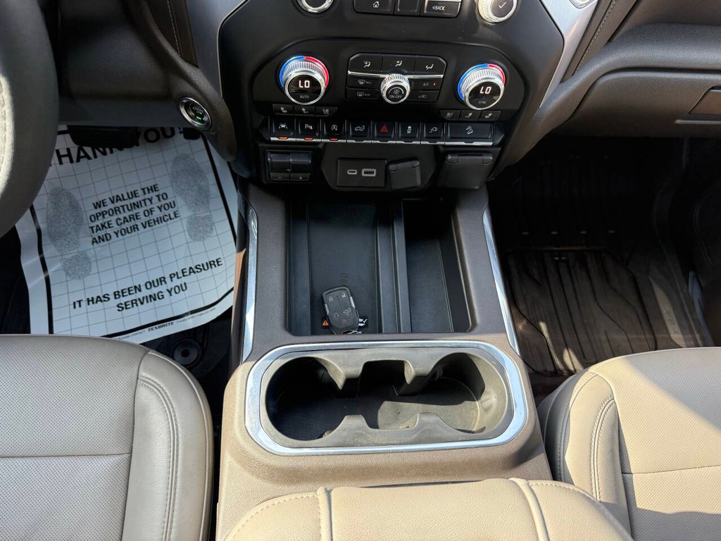 GMC Sierra 1500 Vehicle Full-screen Gallery Image 29
