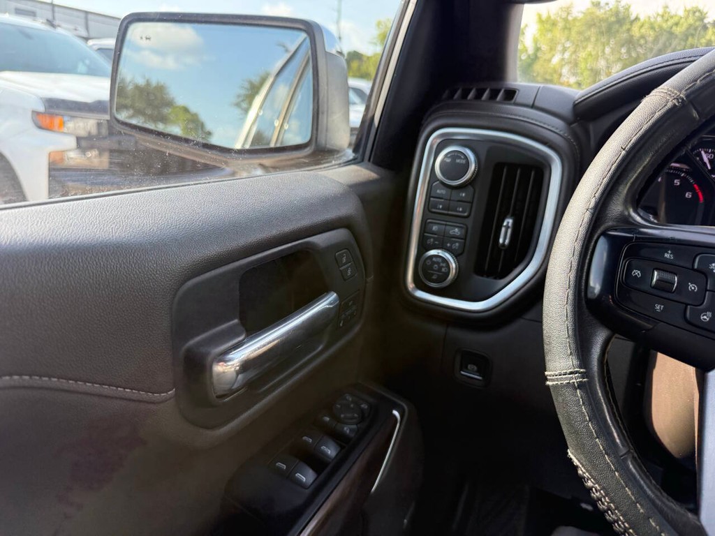 GMC Sierra 1500 Vehicle Full-screen Gallery Image 30