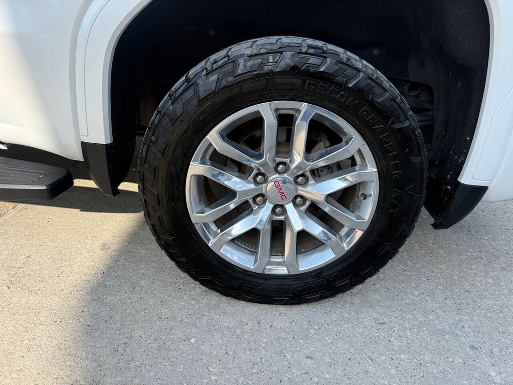 GMC Sierra 1500 Vehicle Full-screen Gallery Image 36