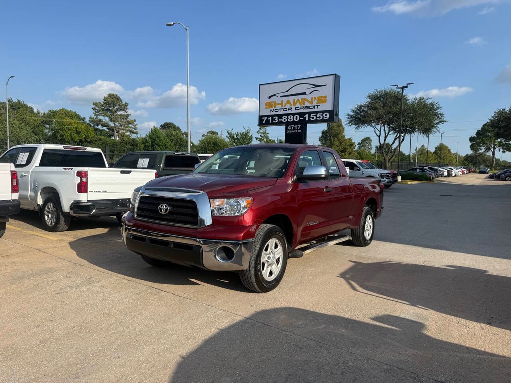 Toyota Tundra 2WD Truck Vehicle Full-screen Gallery Image 03