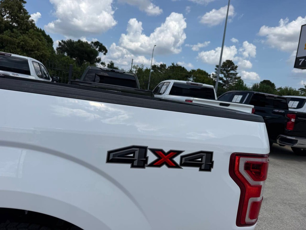 Ford F-150 Vehicle Full-screen Gallery Image 37