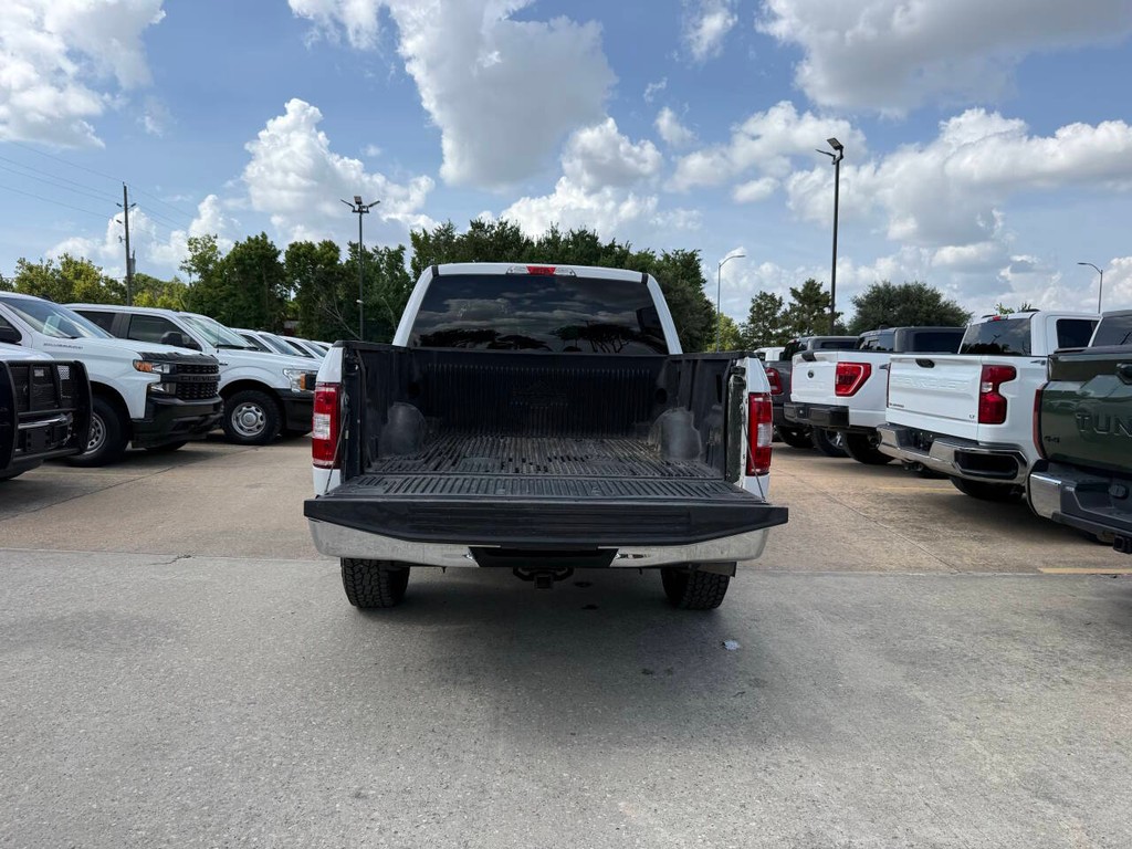 Ford F-150 Vehicle Full-screen Gallery Image 39
