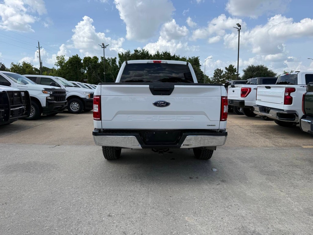 Ford F-150 Vehicle Full-screen Gallery Image 40