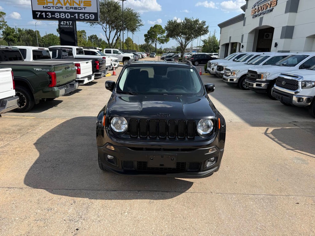 Jeep Renegade Vehicle Full-screen Gallery Image 38