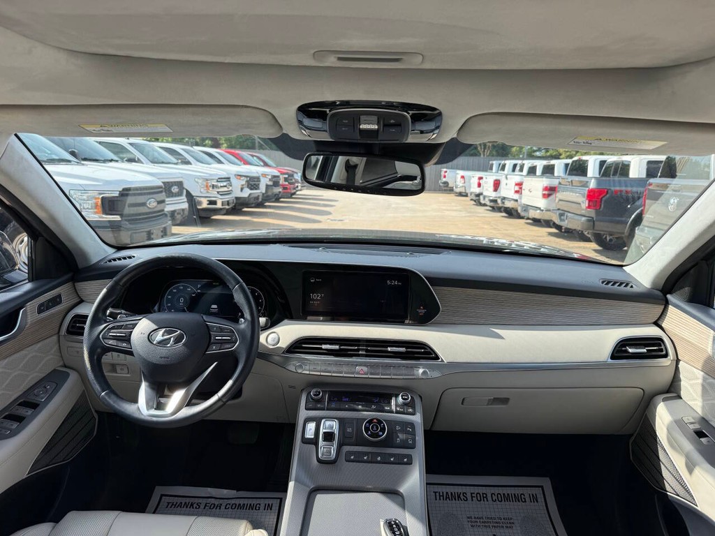 Hyundai Palisade Vehicle Full-screen Gallery Image 19