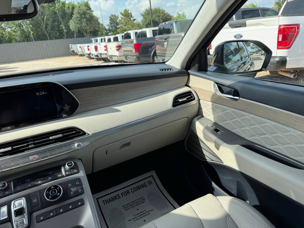 Hyundai Palisade Vehicle Full-screen Gallery Image 22
