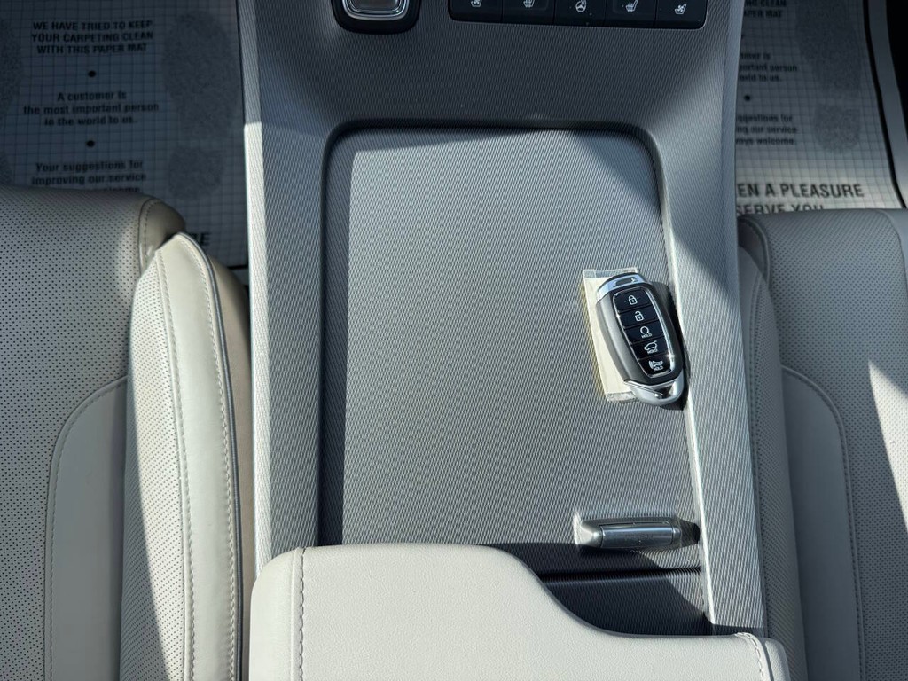Hyundai Palisade Vehicle Full-screen Gallery Image 31