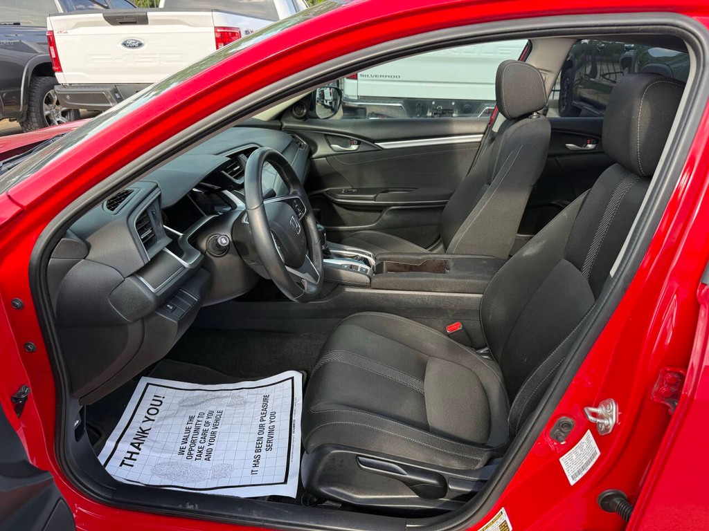 Honda Civic Sedan Vehicle Full-screen Gallery Image 07