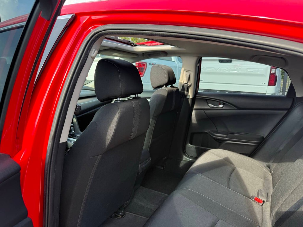 Honda Civic Sedan Vehicle Full-screen Gallery Image 12