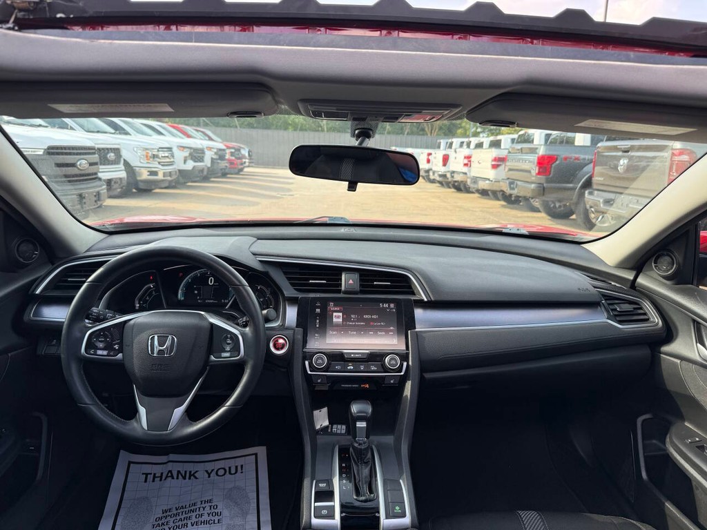 Honda Civic Sedan Vehicle Full-screen Gallery Image 17
