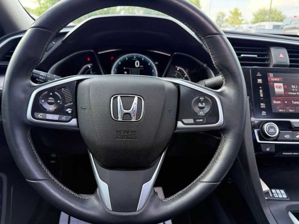 Honda Civic Sedan Vehicle Full-screen Gallery Image 23