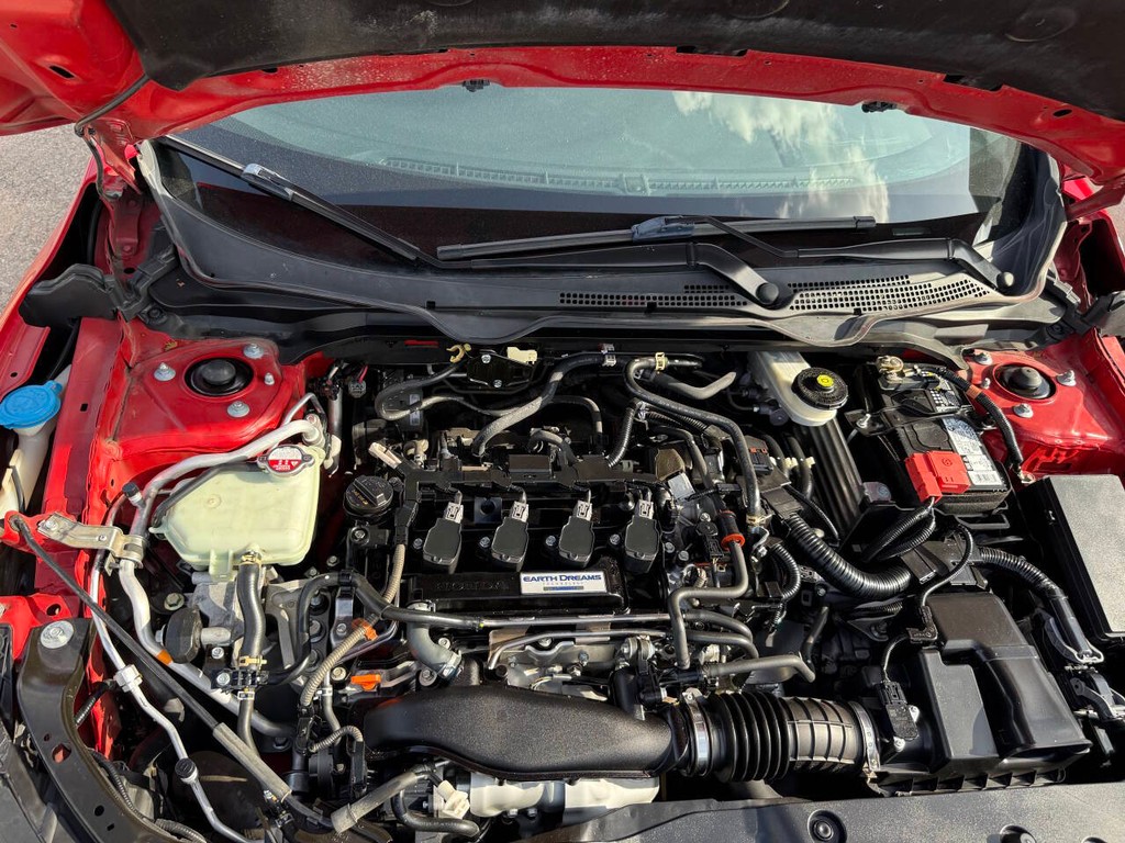 Honda Civic Sedan Vehicle Full-screen Gallery Image 34