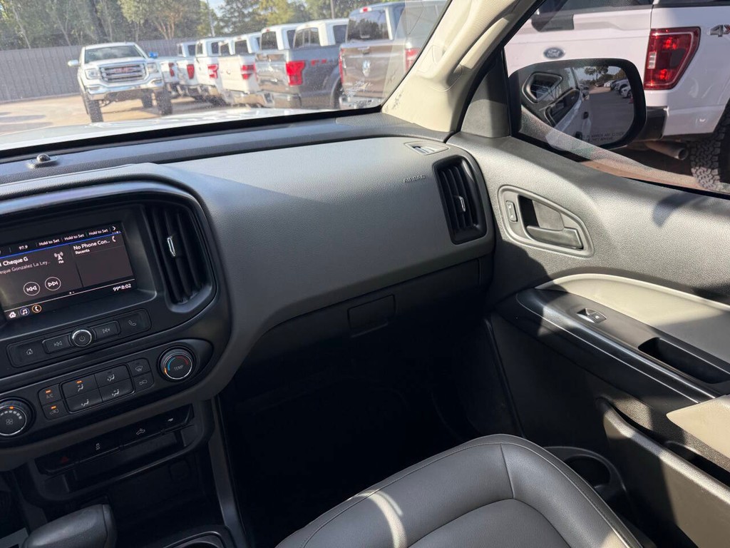 Chevrolet Colorado Vehicle Full-screen Gallery Image 20