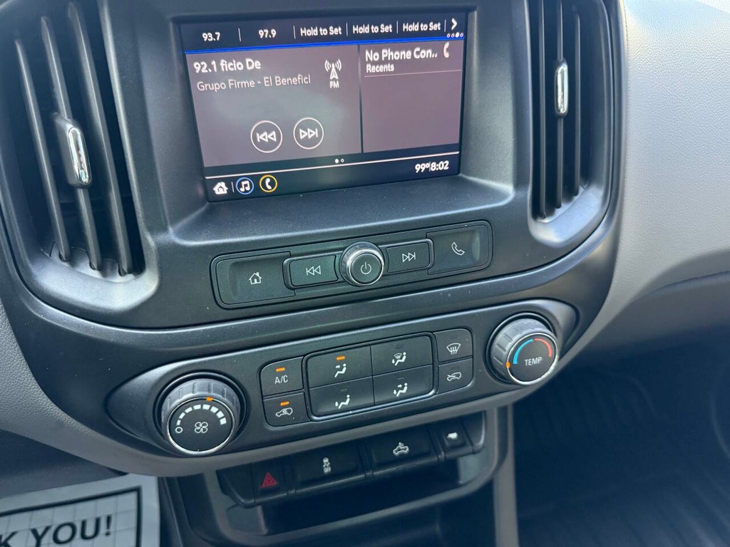 Chevrolet Colorado Vehicle Full-screen Gallery Image 27
