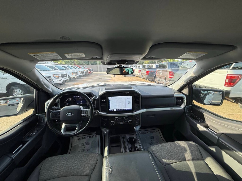 Ford F-150 Vehicle Full-screen Gallery Image 21