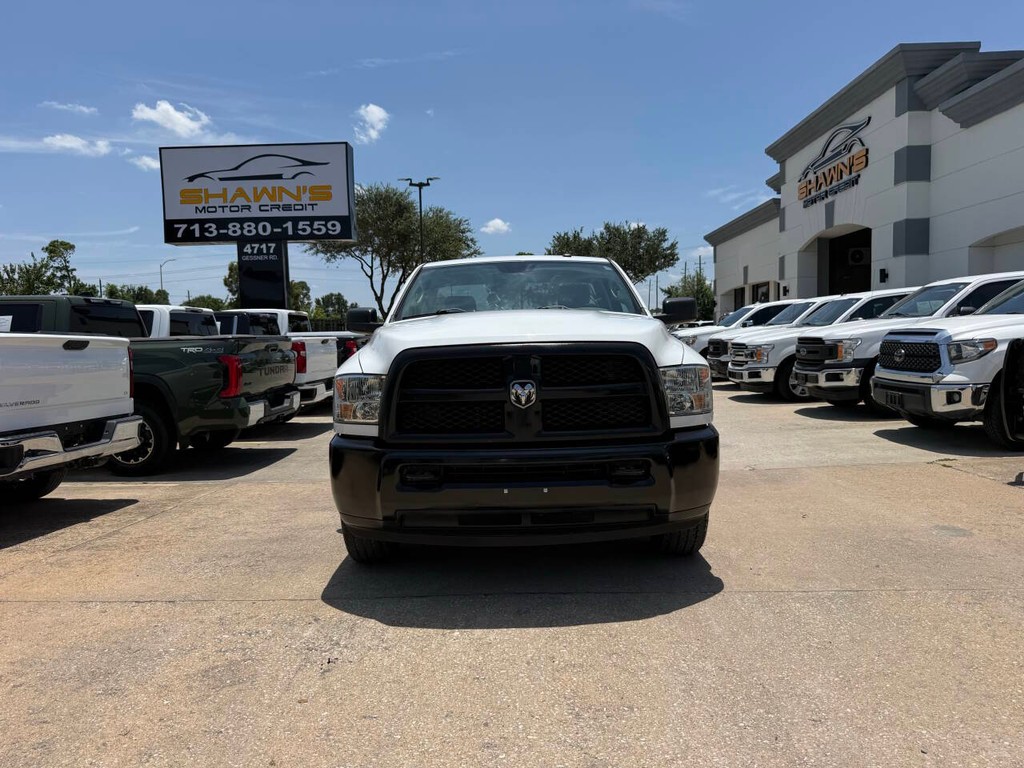 Ram 2500 Vehicle Full-screen Gallery Image 33