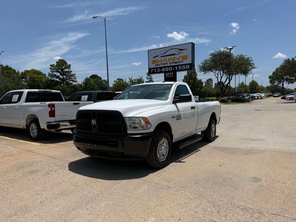Ram 2500 Vehicle Full-screen Gallery Image 35