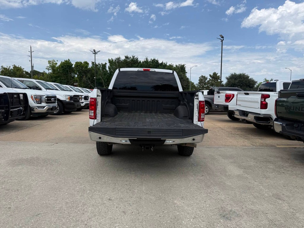 Ford F-150 Vehicle Full-screen Gallery Image 39
