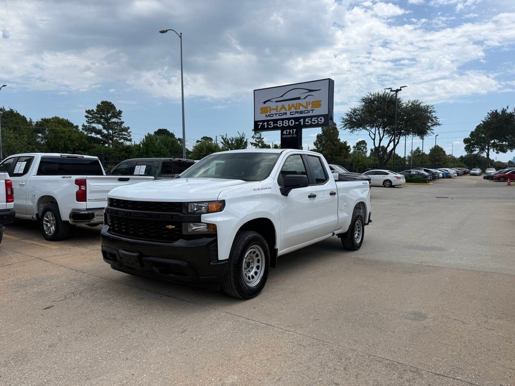 Chevrolet Silverado 1500 Vehicle Full-screen Gallery Image 03