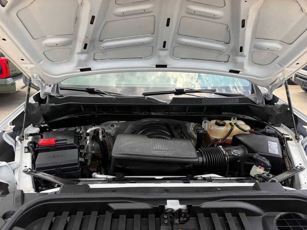 Chevrolet Silverado 1500 Vehicle Full-screen Gallery Image 33
