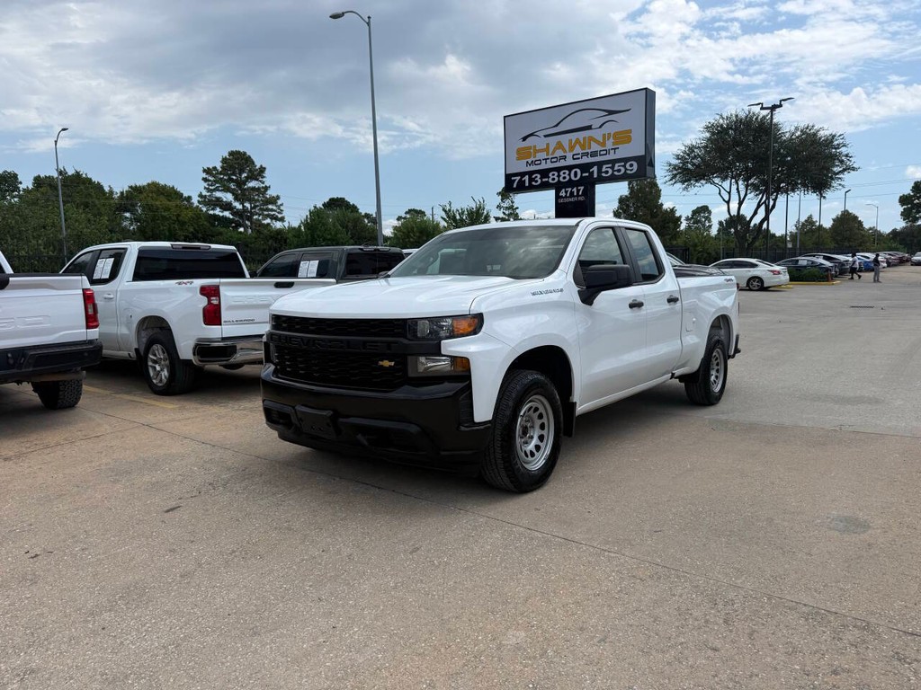 Chevrolet Silverado 1500 Vehicle Full-screen Gallery Image 40
