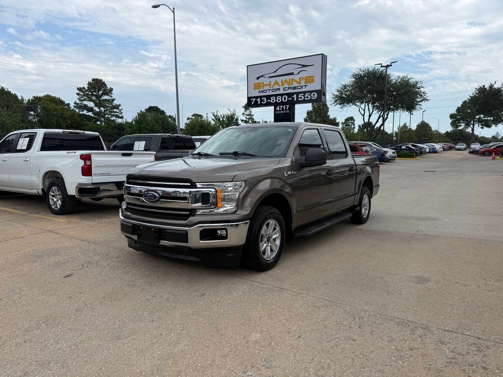 Ford F-150 Vehicle Full-screen Gallery Image 03