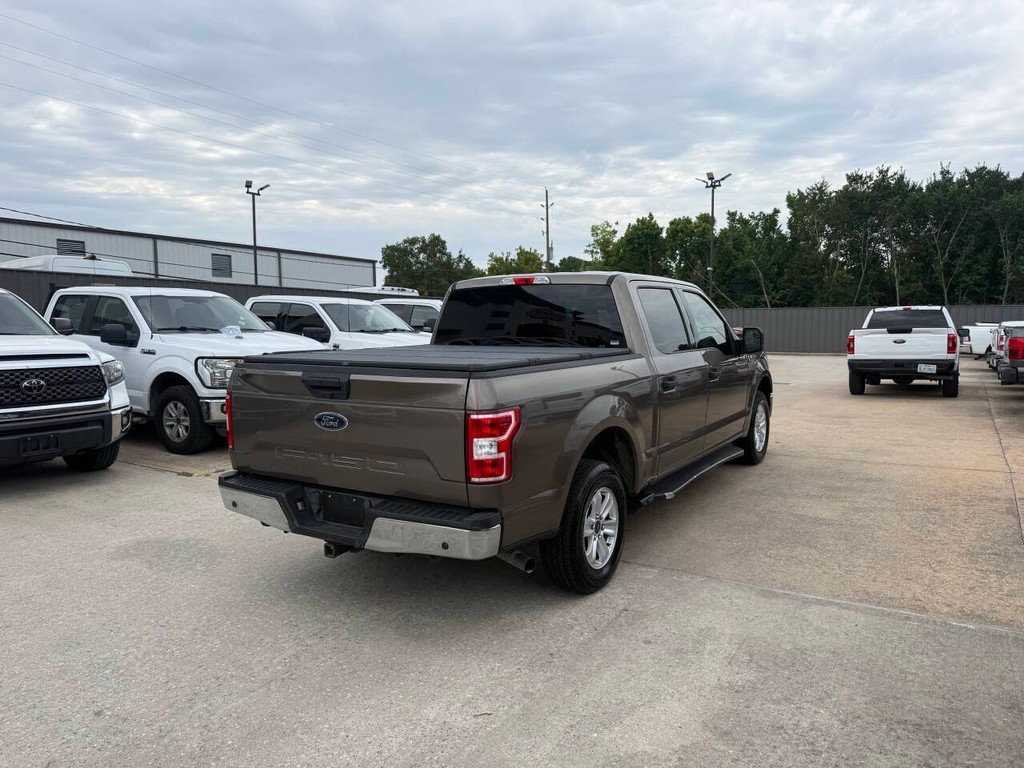 Ford F-150 Vehicle Full-screen Gallery Image 05