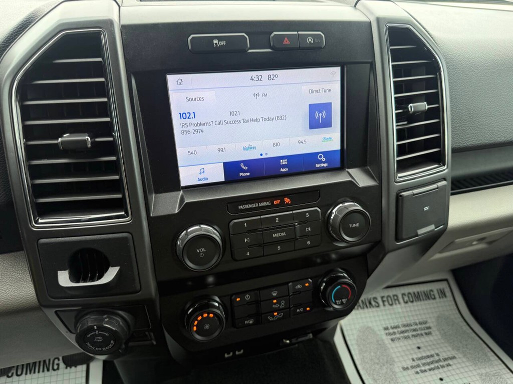 Ford F-150 Vehicle Full-screen Gallery Image 27