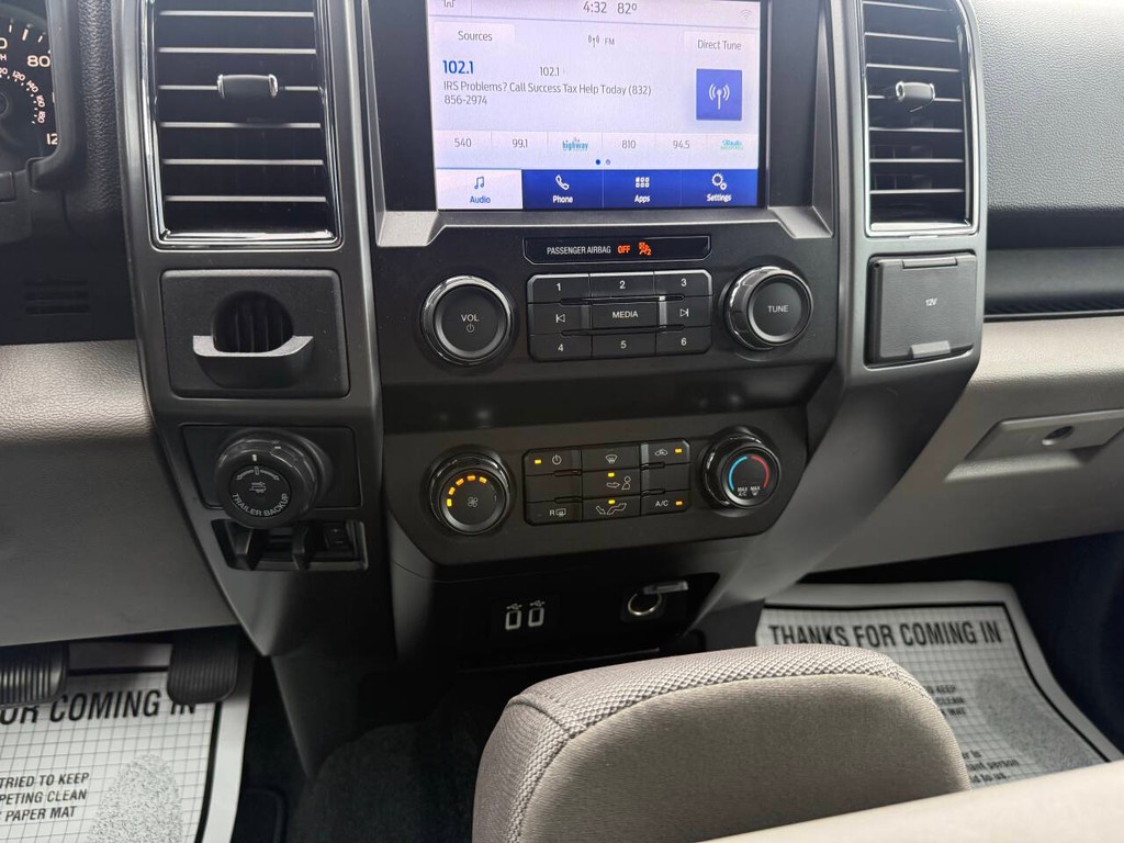 Ford F-150 Vehicle Full-screen Gallery Image 28