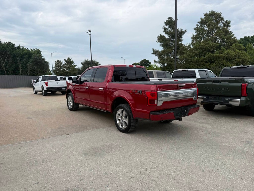 Ford F-150 Vehicle Full-screen Gallery Image 04