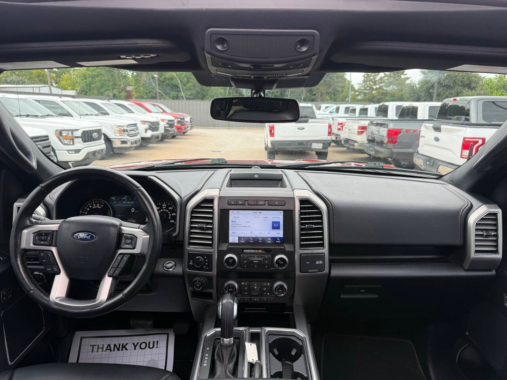 Ford F-150 Vehicle Full-screen Gallery Image 16