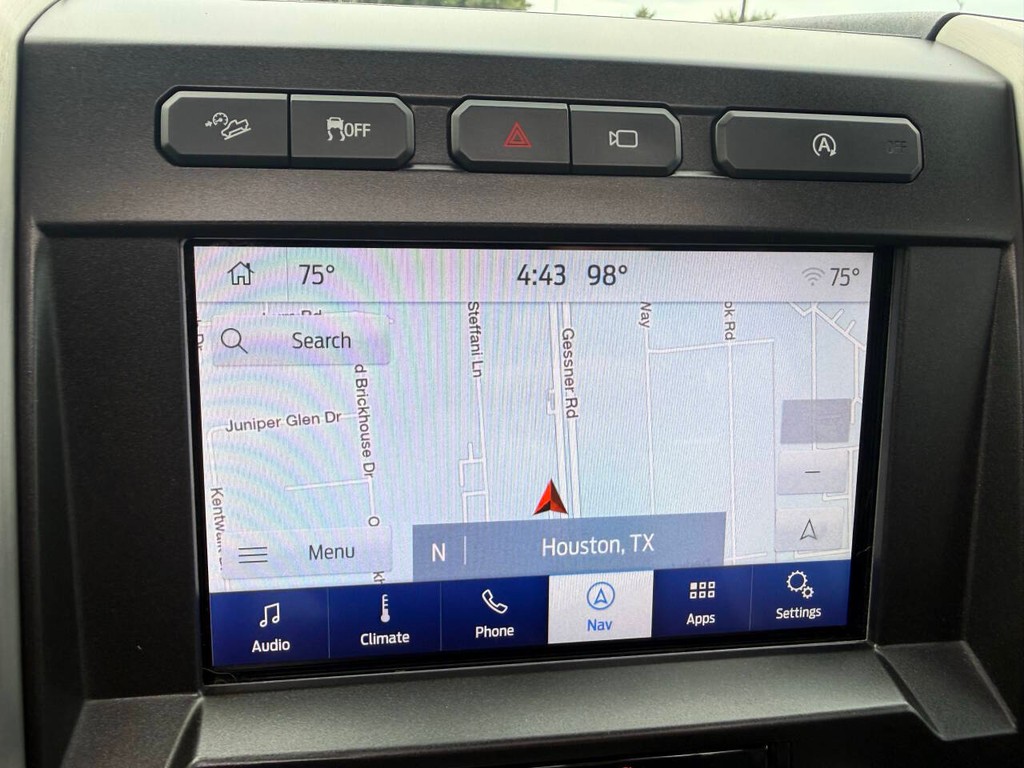 Ford F-150 Vehicle Full-screen Gallery Image 24