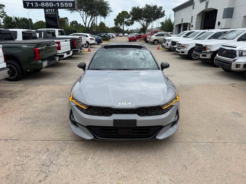 Kia K5 Vehicle Full-screen Gallery Image 40