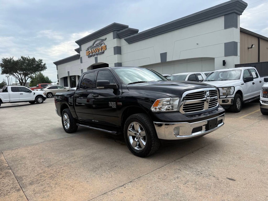 Ram 1500 Classic Vehicle Full-screen Gallery Image 40